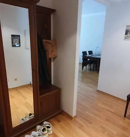Cozy On The Town Hall Square Apartment *