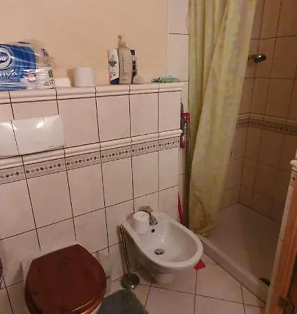 Cozy On The Town Hall Square شقة *